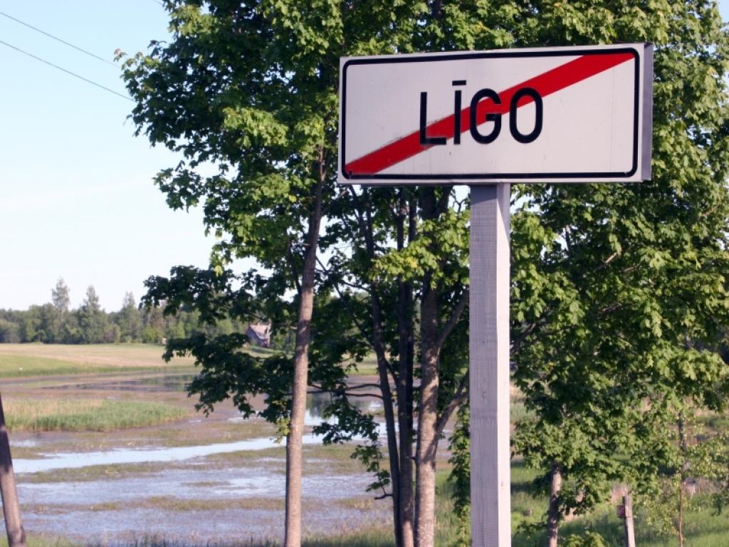 Līgo pagastā ir 465 iedzīvotāji, kopējie ieņēmumi - 102,4 tūkstoši latu, no Pašvaldību finanšu izlīdzināšanas fonda pagasts saņem 27,1 tūkstoti latu, un 35 procentus no tā kopīgajiem izdevumiem veido administrācijas izdevumi.
Autors: Foto: no arhīva