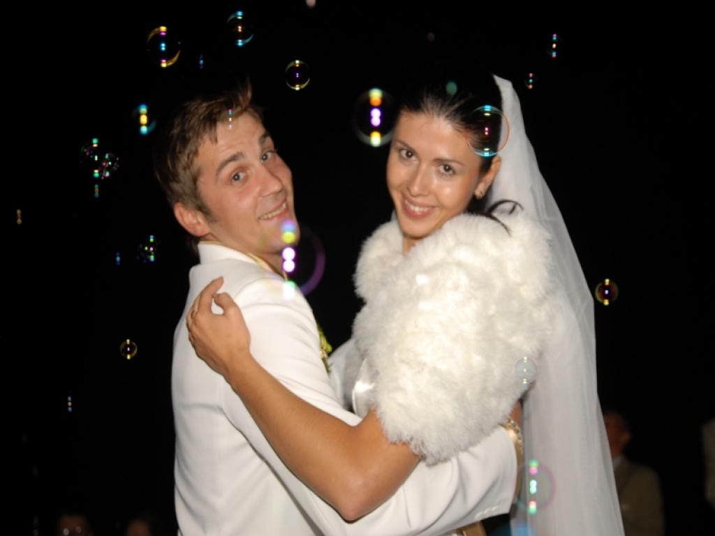 Sestdien, 18. augustā, Jēkabpils Romas katoļu baznīcā jāvārdu no savas izredzētās saņēma un viņu uz mūžu mīlēt solījās grupas 