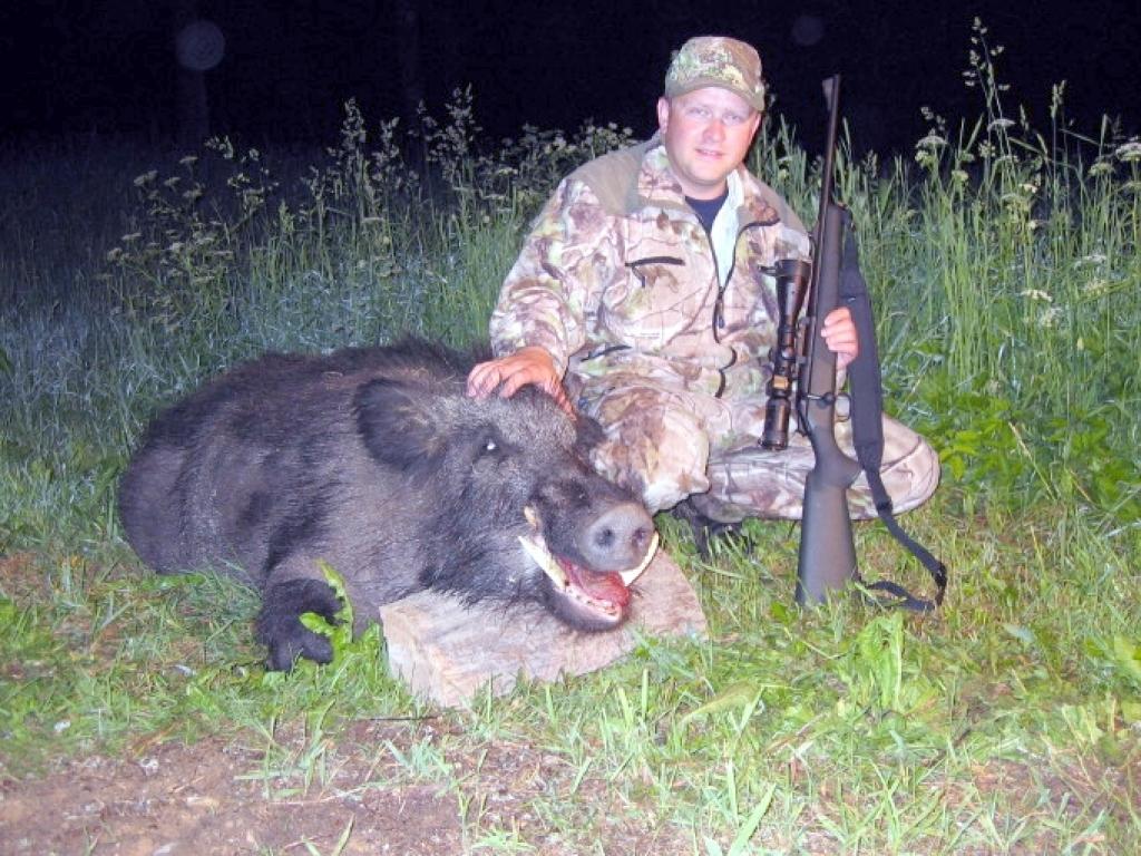 Šovasar Bruno Kreicis nomedīja varenu meža kuili, kura ilkņi ir zelta medaļas vērti
Autors: Foto: no personiskā albuma