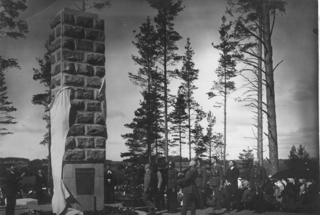 Tirzas Brīvības pieminekļa atklāšana 1928.gadā.
Autors: Foto: no Gulbenes Vēstures un mākslas muzeja arhīva