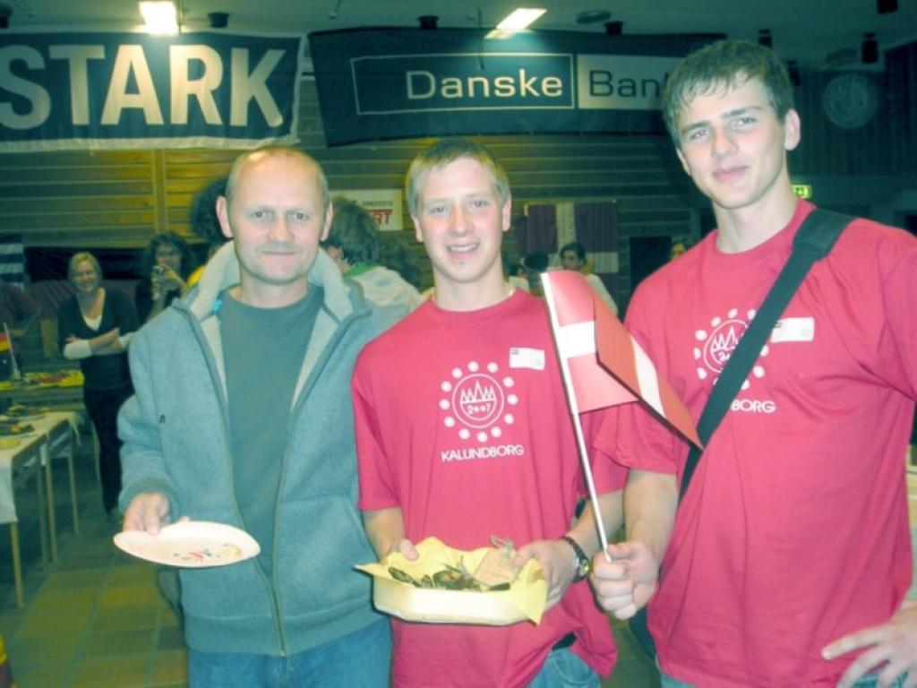 Debašu gaitā gulbenieši noskaidroja citu valstu eiropiešu stareotipus priekšstatos par Latviju, pēc tam, sniedzot jaunu informāciju, konstatēja, kā mainās cilvēku priekšstati. Debatēs latvieši arī aktualizēja tēmu, kā saglabāt minoritāšu valodas, kādi ir apdraudošie faktori. 
Autors: Foto: no personiskā albuma