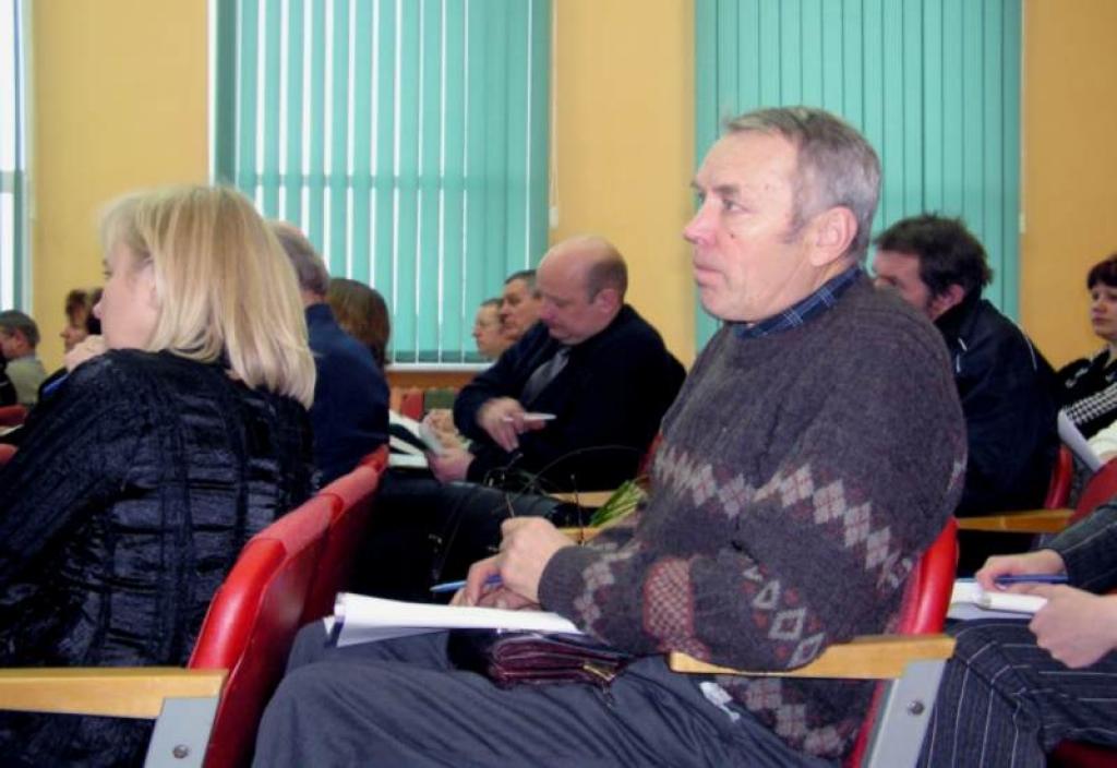 Šodien darba devēji un pašvaldību pārstāvji bija sanākuši kopā uz semināru, kura laikā tika sveikti labākie un atsaucīgākie darba devēji un pašvaldības.
Autors: Foto: Inita Savicka