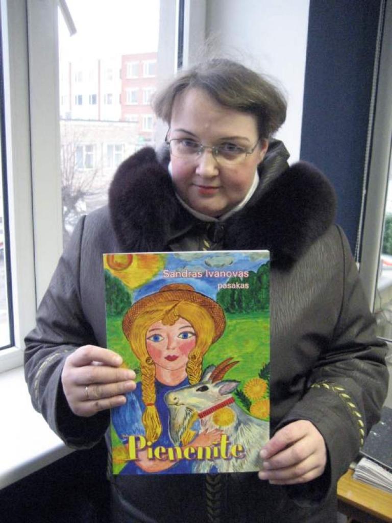 Sandra Ivanova priecājas, ka viņas pasaku grāmata 