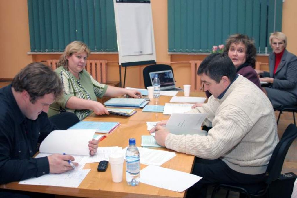 Izvēloties 6 labākos projektus no 20, vērtēšanas komisijai nācās krietni 