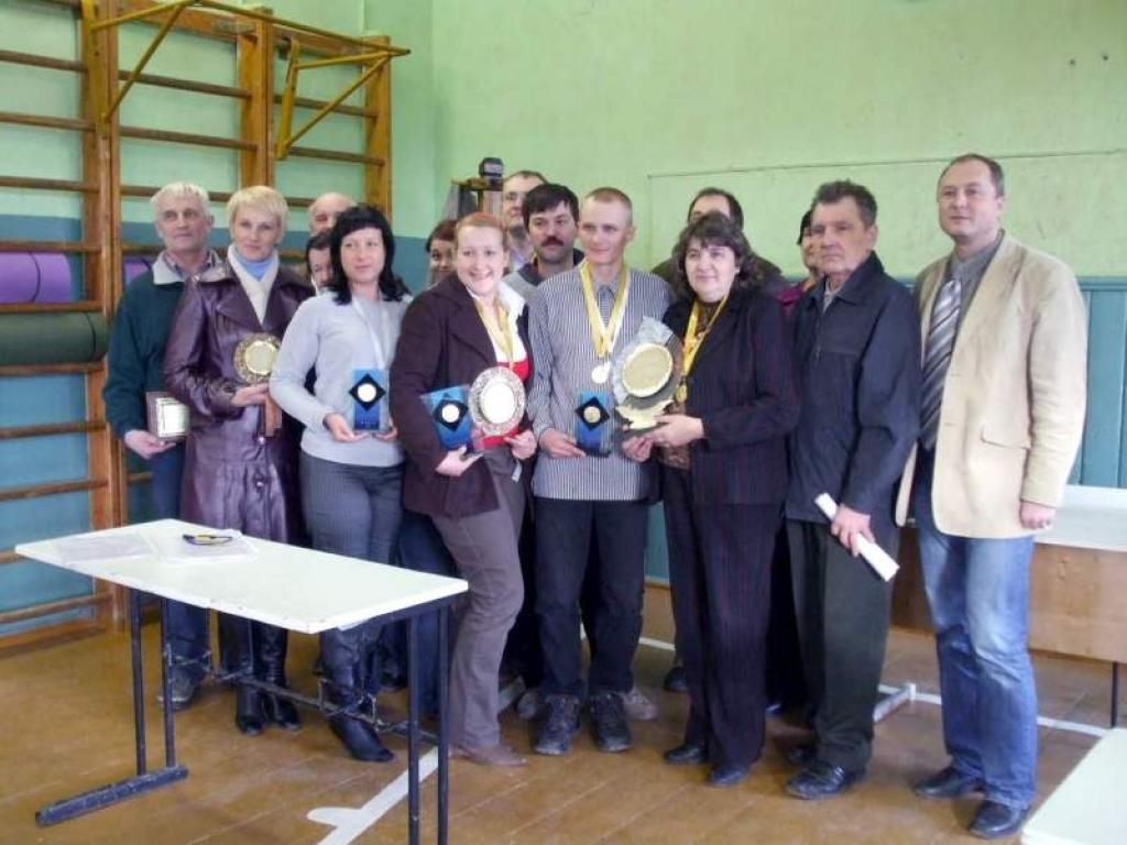 Gulbenes rajona čempionāta šahā uzvarētāji un dalībnieki.
Autors: Foto: no personiskā albuma