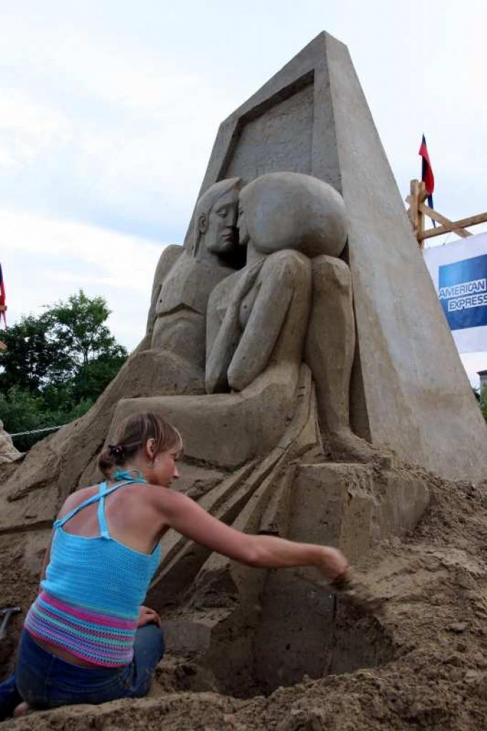 Top smilšu skulptūra.