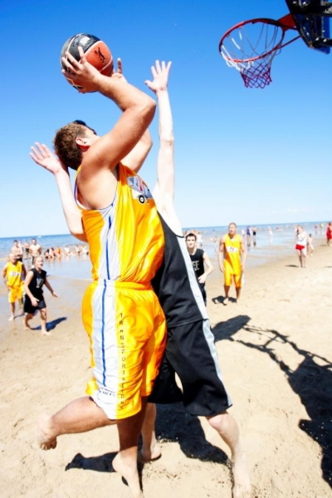 Autors: No personiskā albuma