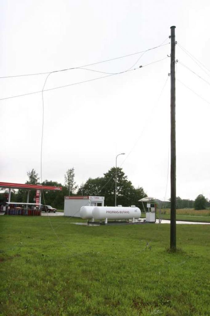 Pēc elektrovadu bojājumiem rajonā var izsekot, kur vakar vakarā plosījušies divi negaisi pēc kārtas.
Autors: Gatis Bogdanovs