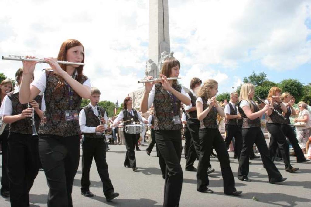 Mūzikas skolas pūtēju orķestris koncertā izcīnīja augsto 2.vietu.
Autors: Gatis Bogdanovs