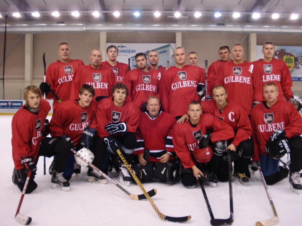 HFK „Gulbene” pēc pirmās uzvaras.
Autors: No personiskā albuma