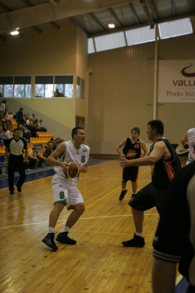 Visrezultatīvākais šajā spēlē bija Edmunds Gabrāns (17p.+10AB+5RP), Sportists spēlē ar BK 