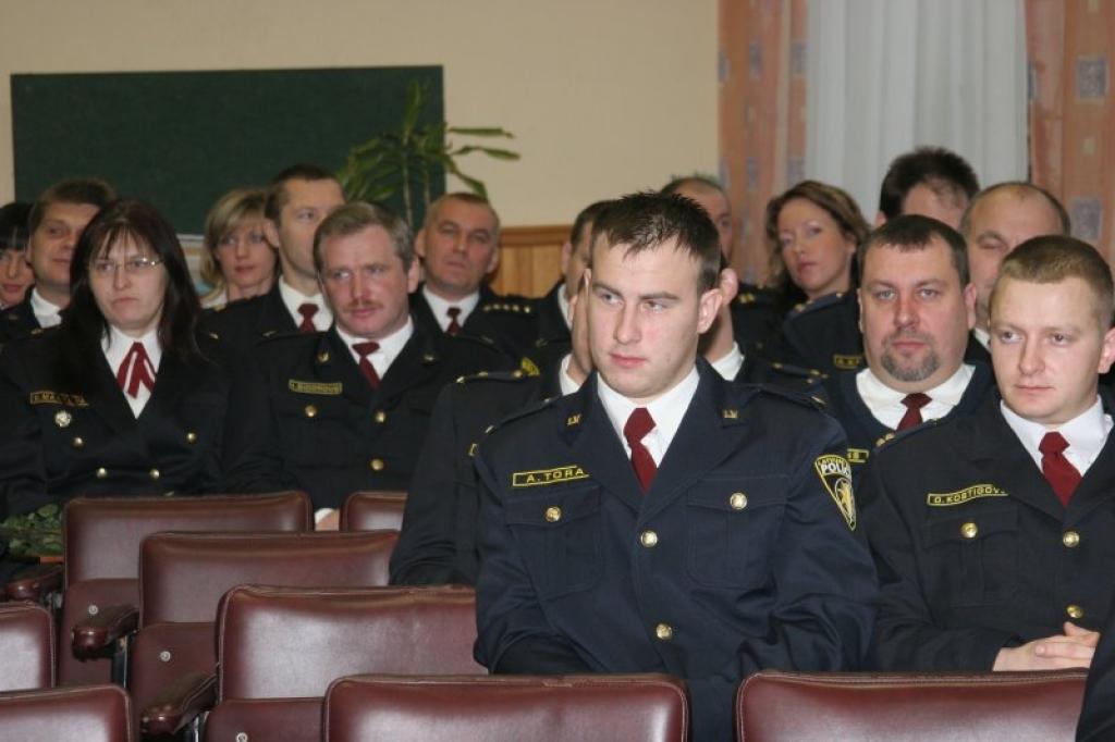 Šogad par godu policistu profesionālajiem svētkiem netika rīkota balle, taču lielākajai daļai policijas darbinieku šī diena tika pasludināta par brīvdienu. 
Autors: Gatis Bogdanovs