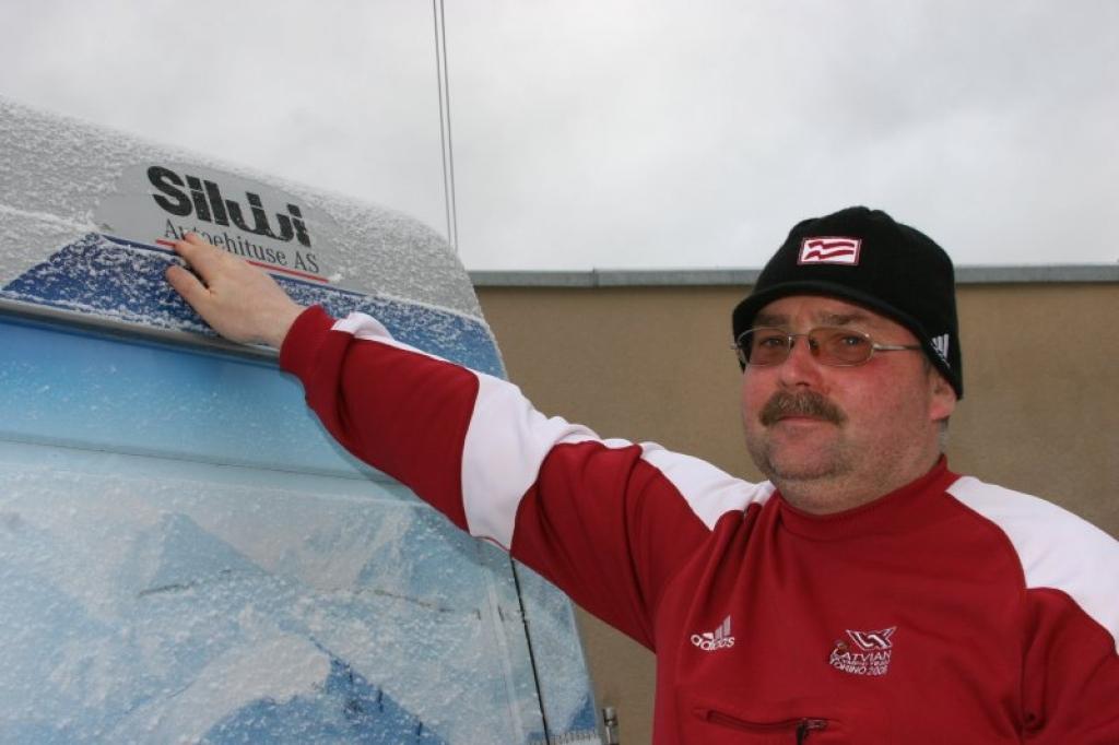 Latvijas dāmu biatlona izlases galvenais treneris Māris Čakars bija apmierināts ar iespēto Pasaules kausa izcīņas pirmajās sacensībās un uz kritiku nebija noskaņots. 
Autors: Gatis Bogdanovs (no arhīva)