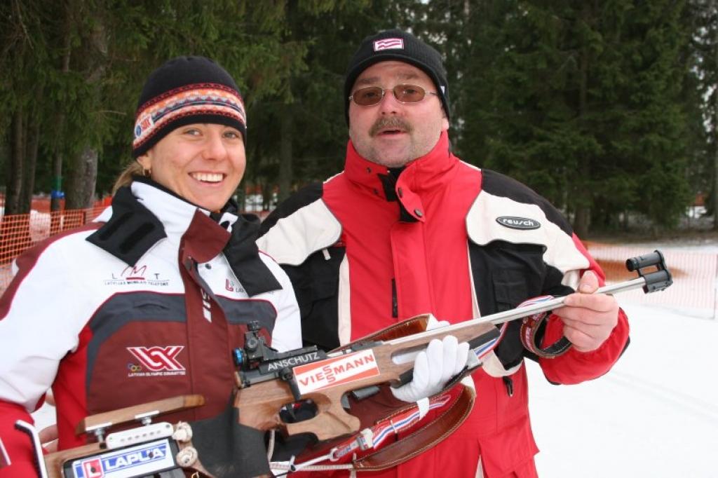 M.Čakars aicina gulbeniešus vērot Madaras startus televīzijā un just līdzi viņas sasniegumiem. 
Autors: Gatis Bogdanovs (no arhīva)