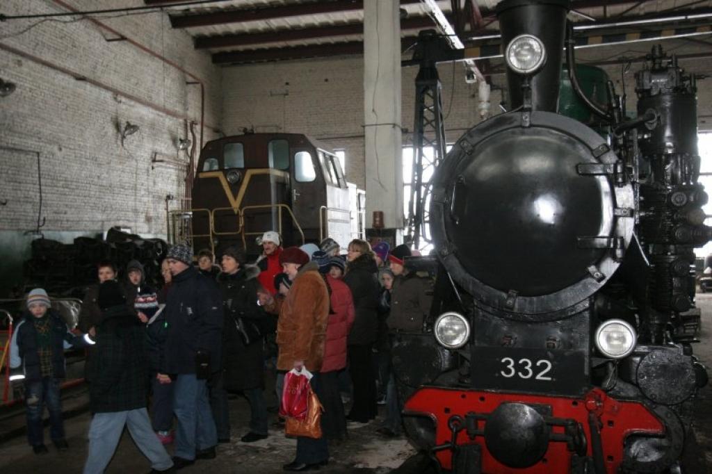 Tā jau ir tradīcija, ka dzelzceļā tiek organizēti dažādi pasākumi, kopīgas svētku svinēšanas, kā arī ekskursijas interesentiem. SIA 