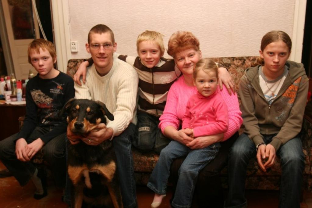 Lejasciemietei Mārītei Čablei dzīve uzticēja milzīgu atbildību, viņas uzdevums bija audzināt 13 bērnus - piecus pašas un astoņus mirušās māsas Mudītes bērnus.
Autors: Gatis Bogdanovs