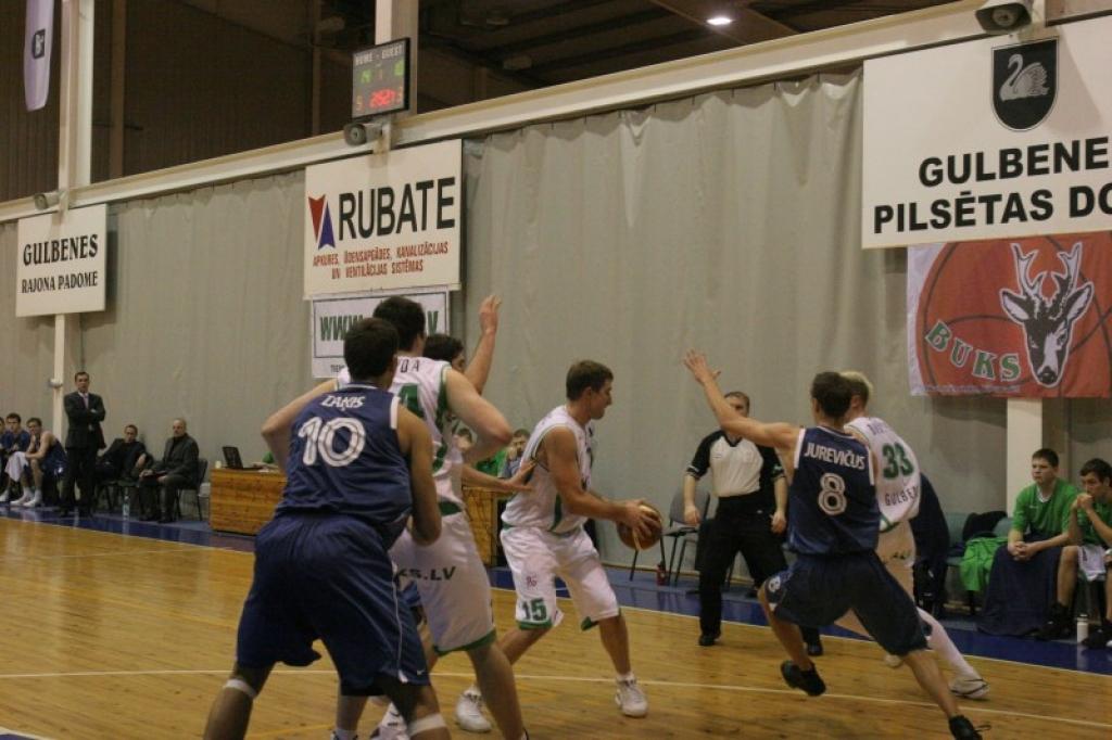 21.janvārī Gulbenes sporta centrā tikās ASK/Buki un BK Ventspils komandas, un arī šoreiz ventspilnieki bija pārāki 81:67. Šī bija kārtējā Andreja Jansona rezultatīvā spēle, viņa kontā 20 punkti un 8 atlecošās bumbas.
Autors: Ieva Vāgentroce