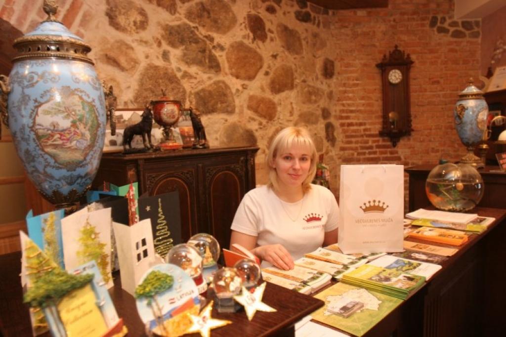 Vecgulbenes Muižas muzejs, kas izveidots pagājušā gada 7.augustā, 10.decembrī akreditēts uz pieciem gadiem. Muižas muzejs negrasās konkurēt ar Gulbenes Vēstures un mākslas muzeju. Abi muzeji viens otru tikai papildinās. Mūsu muzeja mērķis...
Autors: Malda Ilgaža