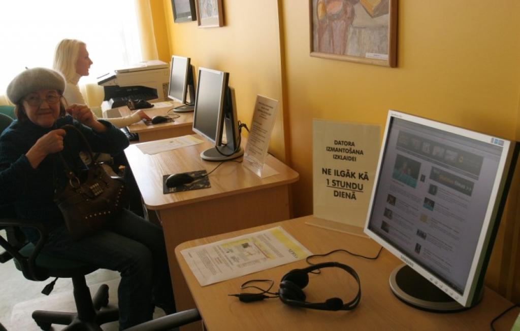 Šobrīd bibliotēkās par brīvu var noskatīties 70 Latvijas spēlfilmas, dokumentālās un animācijas filmas.
Autors: Gatis Bogdanovs