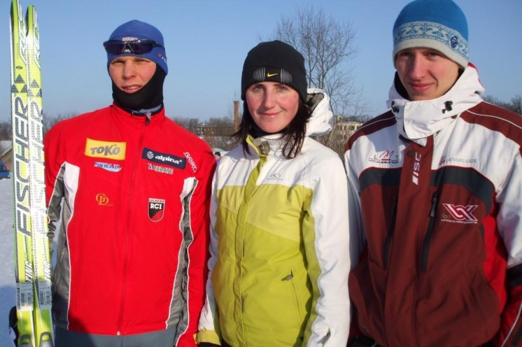 Autors: No personiskā albūma