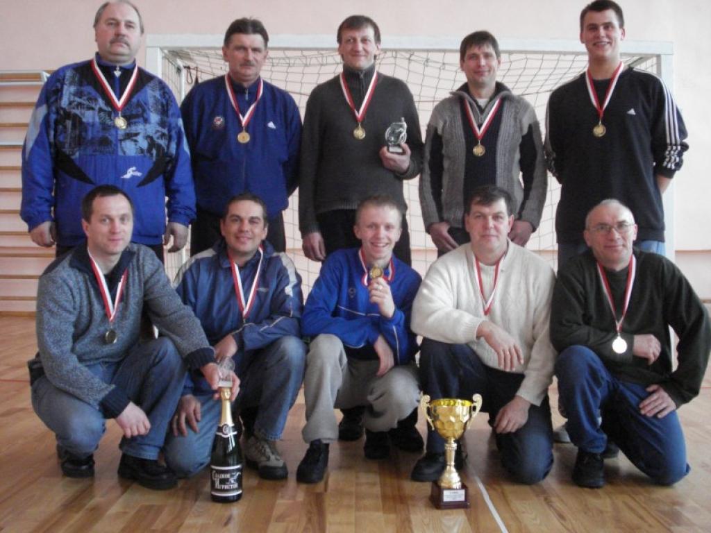 Par čempioniem otrajā līgā kļuva apvienotā „Veterānu