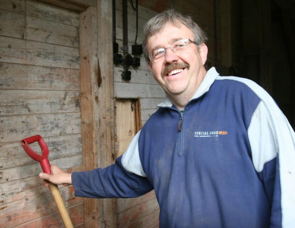 Stāmerienas pagasta zemnieks un rajona bioloģiskās lauksaimniecības biedrības valdes priekšsēdētājs Mārtiņš Upāns vēlas uzklausīt zemnieku domas par kooperatīva veidošanu.
Autors: Gatis Bogdanovs (no arhīva)