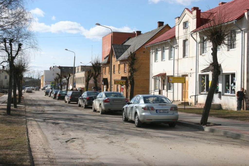Pilsētas centrālajās ielās rekonstrukcijas darbi tiks sākti jau 20.aprīlī, taču pakāpeniski tiks sakārtotas arī pārējās ielas.
Autors: Gatis Bogdanovs