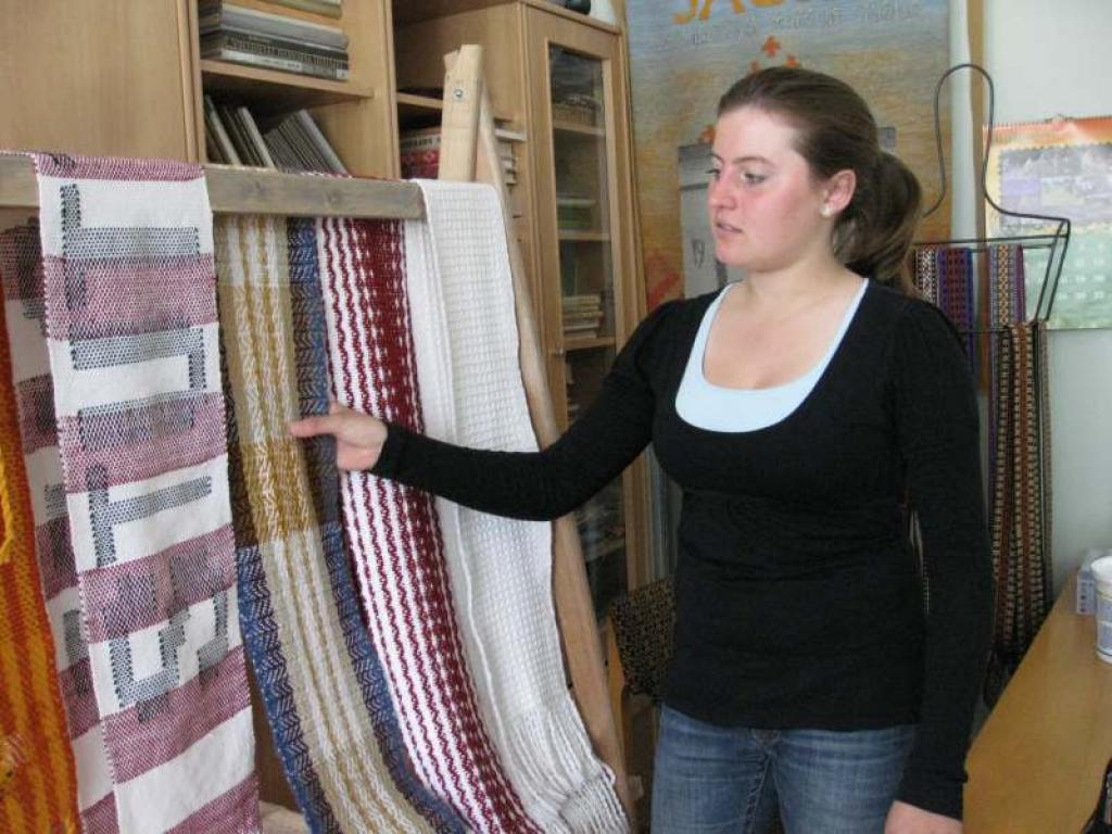 Labāk nepaņemšu savas drēbes, bet to, ko esmu darinājusi pati, noteikti vedīšu sev līdzi uz mājām,