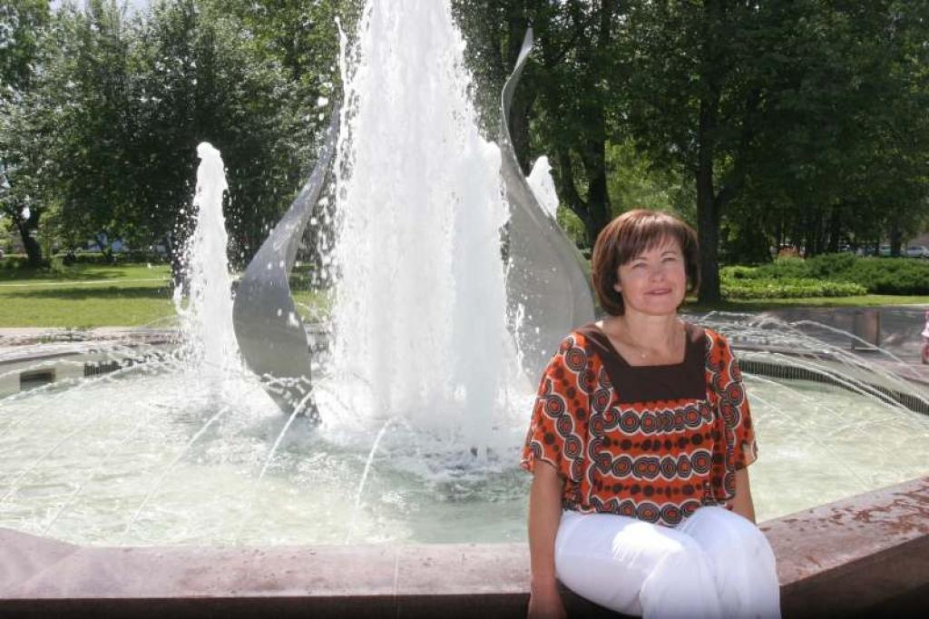 Zaiga Mangusa priecājas, ka viņas vārdadiena iekrīt vasarā, kad viss apkārt zied un svētkus parasti var svinēt pie dabas krūts. 
Autors: Evita Brokāne