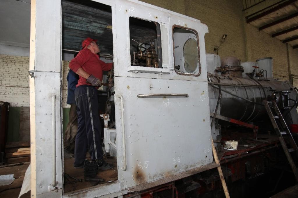 Gaidot Bānīša svētkus, intensīvi norit darbs pie tvaika lokomotīves 