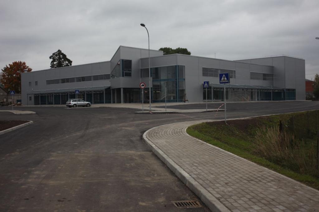 Jaunais tirdzniecības un atpūtas komplekss darbu sāks jau apmēram pēc mēneša. Tas radīs arī diezgan daudz jaunu darbavietu.
Autors: Gatis Bogdanovs