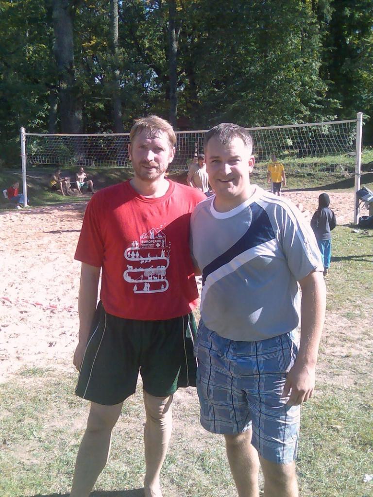 1.vietas ieguvēji pludmales volejbolā Māris Pazans un Vilnis Meisītis.
Autors: No personiskā albuma