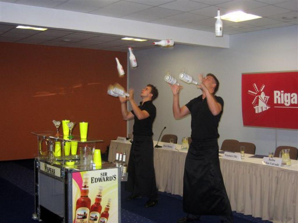 Autors: No personiskā albuma