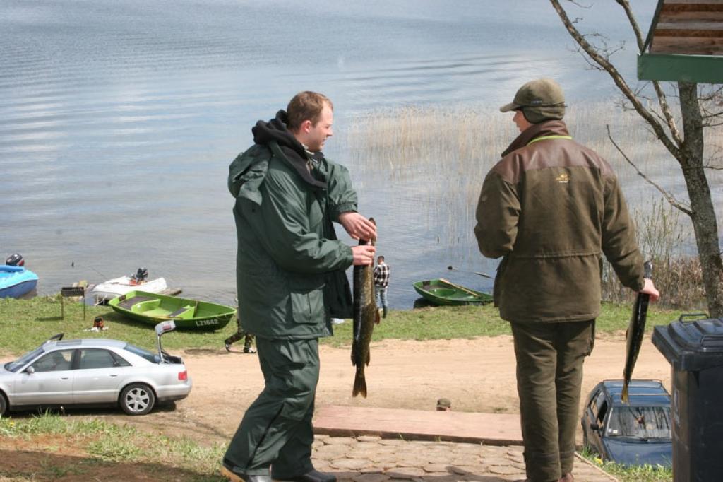 Pēc līdaku makšķerēšanas sacensībām Alūksnes ezerā.
Autors: Gatis Bogdanovs (no arhīva)