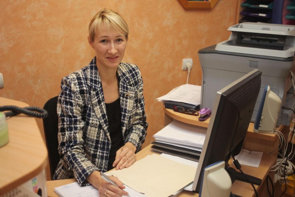 Gulbenes novada Sociālā dienesta vadītāja Sandra Kuļikova turpinās strādāt tajā pašā ēkā, kur līdz šim - Gulbenē, Dīķa ielā 1.
Autors: Gatis Bogdanovs