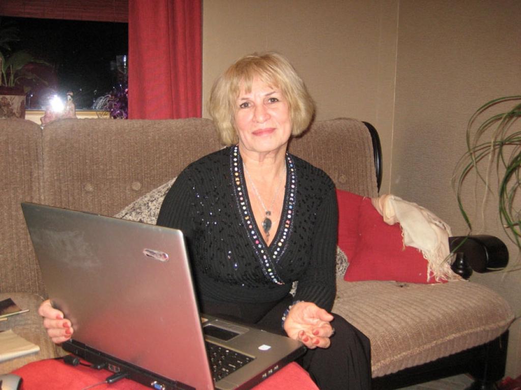 Daudzi uzskata, ka nevajag lūkoties zvaigznēs, nevajag censties izzināt nākotni. Astroloģe Ļubova Gorškova to atspēko: “Ir sens pieņēmums: ja tu zini, tas tevi apbruņo. Strausa politika šodien nav aktuāla. Nevar neko neredzēt un nedzirdēt šajā dinamiskajā laikā.