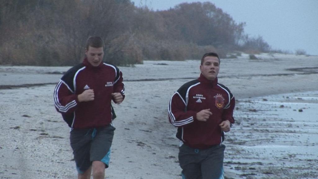 Autors: No personiskā albuma