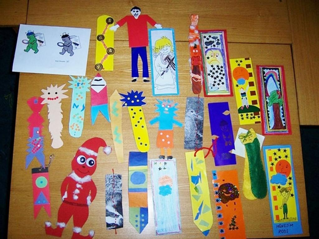 Bērnu žūrijas dalībnieki piedalījās grāmatzīmju konkursā.
Autors: No personiskā albuma