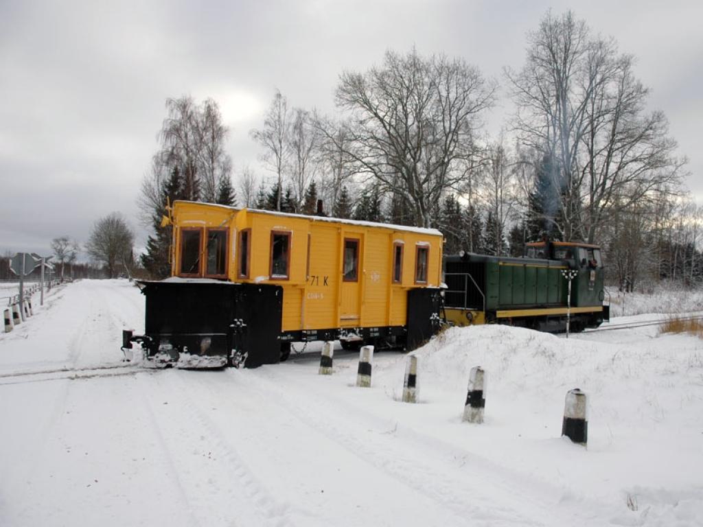 Dīzeļlokomotīve ar sniegtīri.
Autors: No personiskā albuma