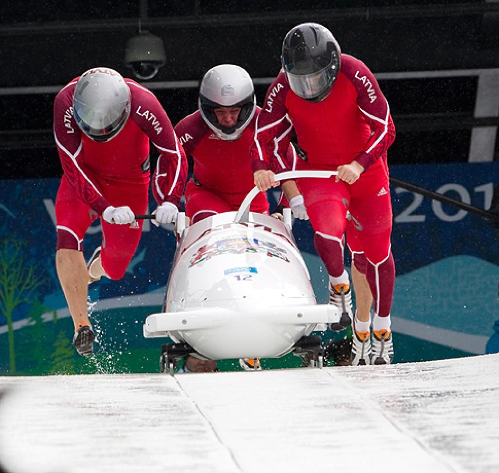 Edgara Maskalāna komanda 4.braucienā.
Autors: Aivars Liepiņš (Diena)