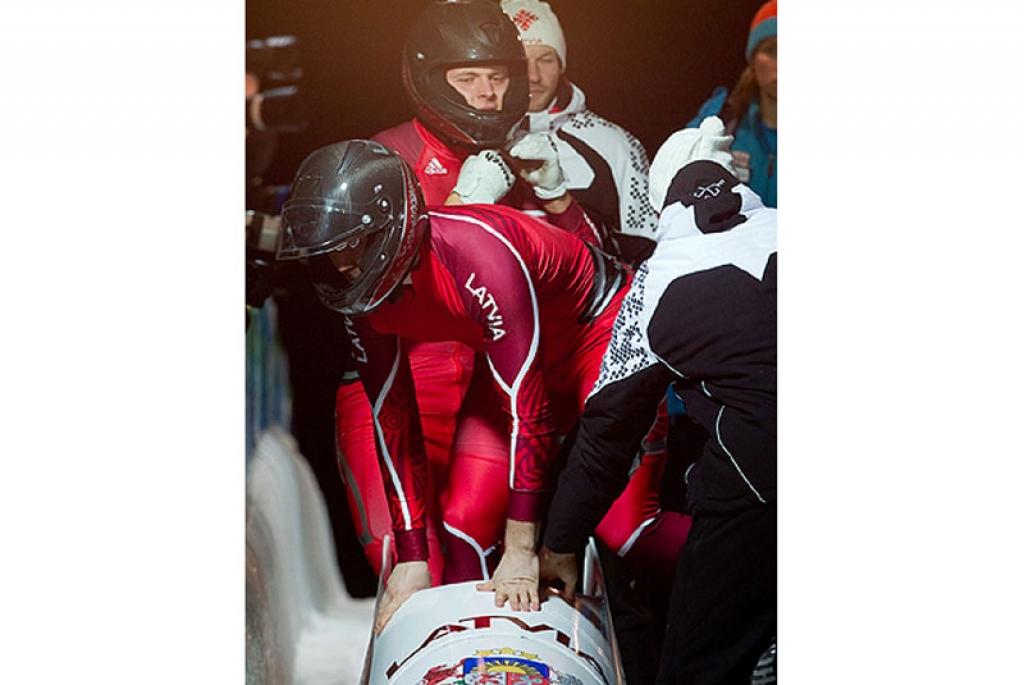 Maskalāns/ Dreiškens divnieku sacensībās - 8.vietā
Autors: Aivars Liepiņš (Diena)