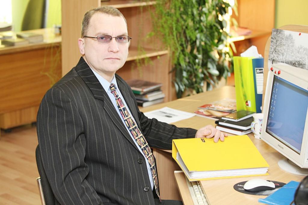 Tagad jurists Guntars Freijs bezmaksas juridiskās palīdzības pakalpojumus sniegs arī Gulbenē.
Autors: Gatis Bogdanovs