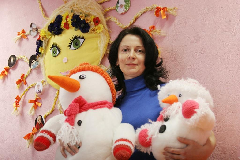 Kaut arī pašlaik nopirkt rotaļlietas ir daudz vienkāršāk un vieglāk, tomēr pašdarinātas rotaļlietas, arī Marinas Kursītes, ir nenovērtējamas.
Autors: Gatis Bogdanovs