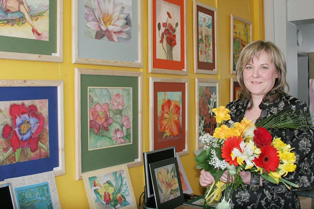 Biju domājusi, ka dāmas vasarā nodosies dārza darbiem, bet, izrādās, viņas vēlas apmeklēt nodarbības arī vasarā. Tad, kad būsim kļuvuši prasmīgāki, lielāki un varenāki, tad izstādi rīkosim muzejā. Esam brīvi cilvēki, kuriem nav jāizpilda noteikta programma, tāpēc darām to, kas mums šķiet interesants,