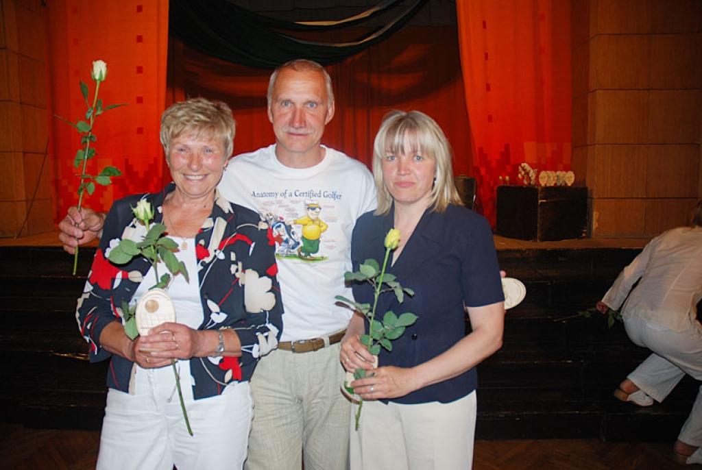 Par mūža ieguldījumu sportā tika godināta Līvija Grīnberga (no kreisās), Aldis Strads, Iveta Gjača, kā arī Gunārs Skopāns, Pēteris Ranka un Aldis Sebris.
Autors: No personiskā albuma