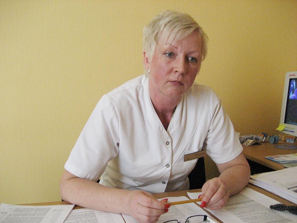 Gulbeniete, farmaceite Vita Krūmiņa ir par farmācijas un medicīnas nozares neatkarību, uzskatot, ka tikai profesionāla vadība garantē, ka komercializācija neapdraudētu iedzīvotāju veselību.
Autors: Diāna Odumiņa