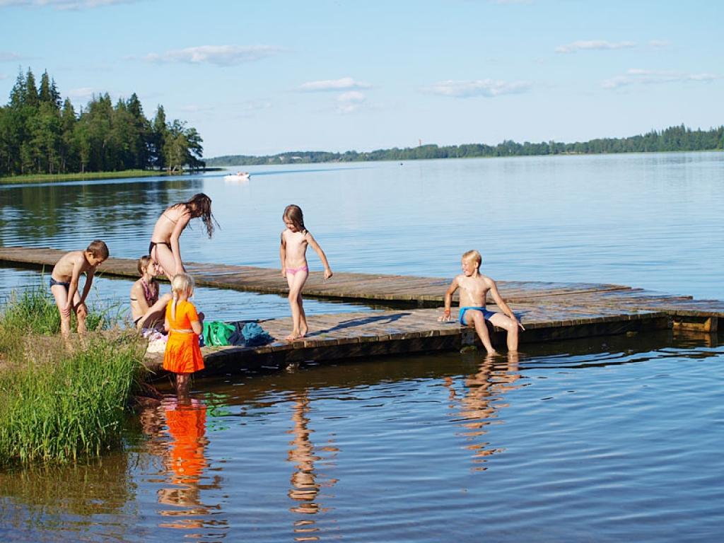 Autors: No personiskā albuma