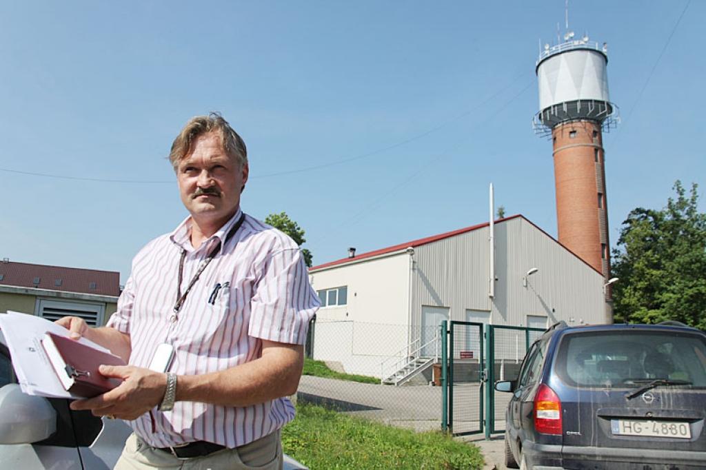 SIA „Alba” ūdensvada un kanalizācijas tehniskās daļas vadītājs Ilmārs Lipiņš, kas iepriekš bijis Gulbenes pilsētas domes un pilsētas pārvaldes speciālists projektu izstrādē.
Autors: Gatis Bogdanovs