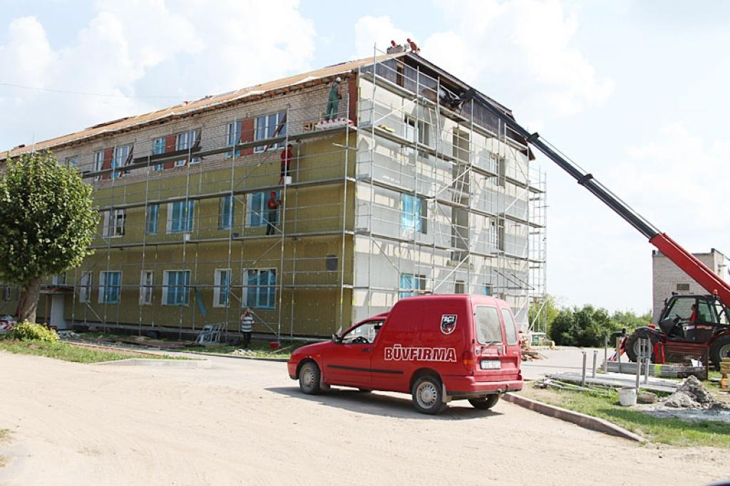Fotouzņēmums tapa laikā, kad internāta ēkas siltināšana jau tuvojās beigām.
Autors: Gatis Bogdanovs