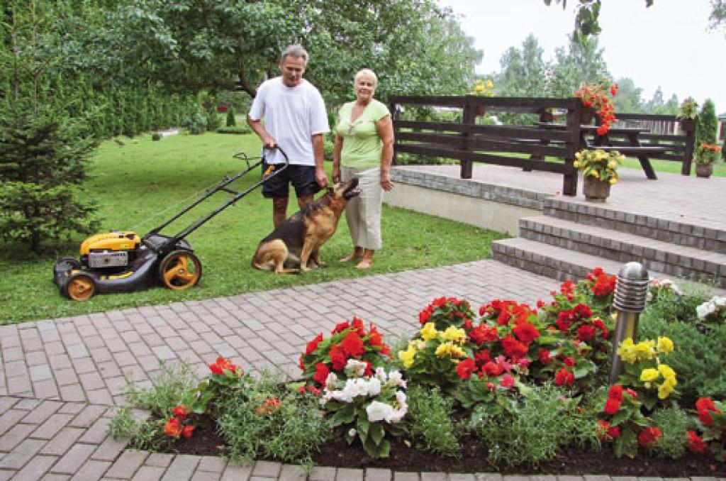 Autors:  Agris Samcovs